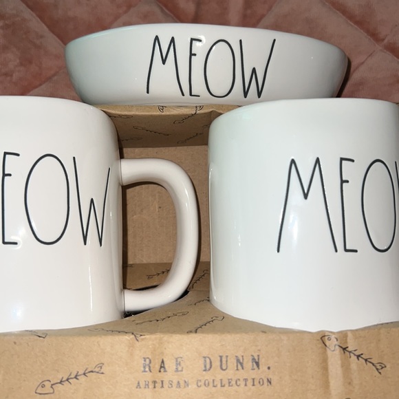 Rae Dunn “Meow" Coffee Mugs Set and Cat dish - Picture 4 of 6